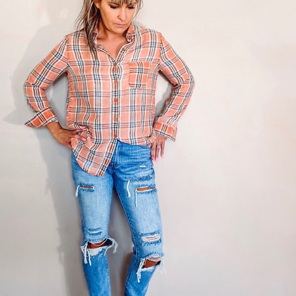 Fall for Me Flannel - Picture 2 of 2